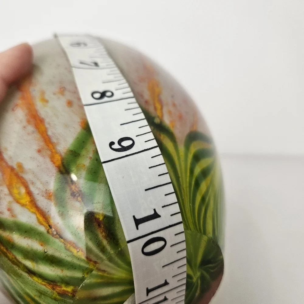 Vintage Fifth avenue crystal blown artglass Vase